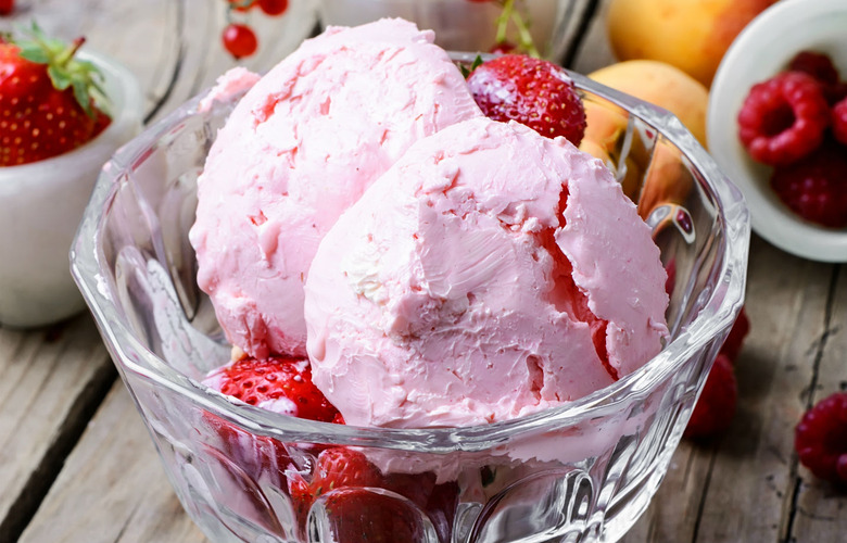 Strawberry Pretzel Ice Cream